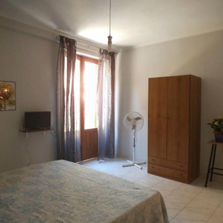 Bilocale Piano Base Apartman Castellammare del Golfo Kültér fotó